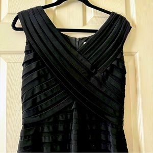 Detailed black sheath cocktail dress